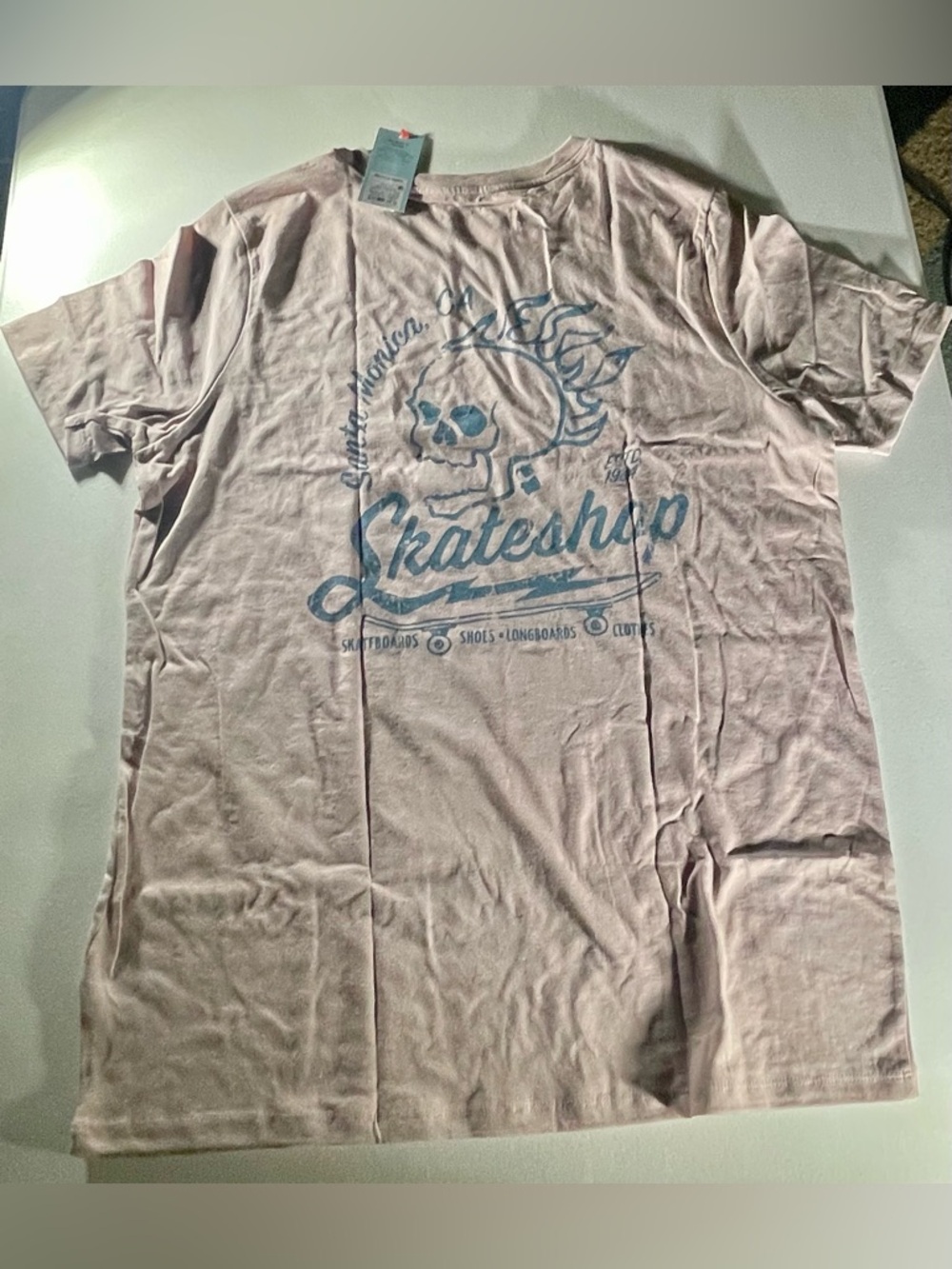 Cat & Jack Pale Skater Graphic Tee NWT Boys Size XXL Husky 16/18 Casual Wear